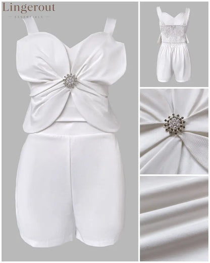 2 Pieces Outfit 3D Flower Decor Sweetheart Neck Thick Straps Shirred Back Crop Top and Casual Elastic Back Waist Shorts