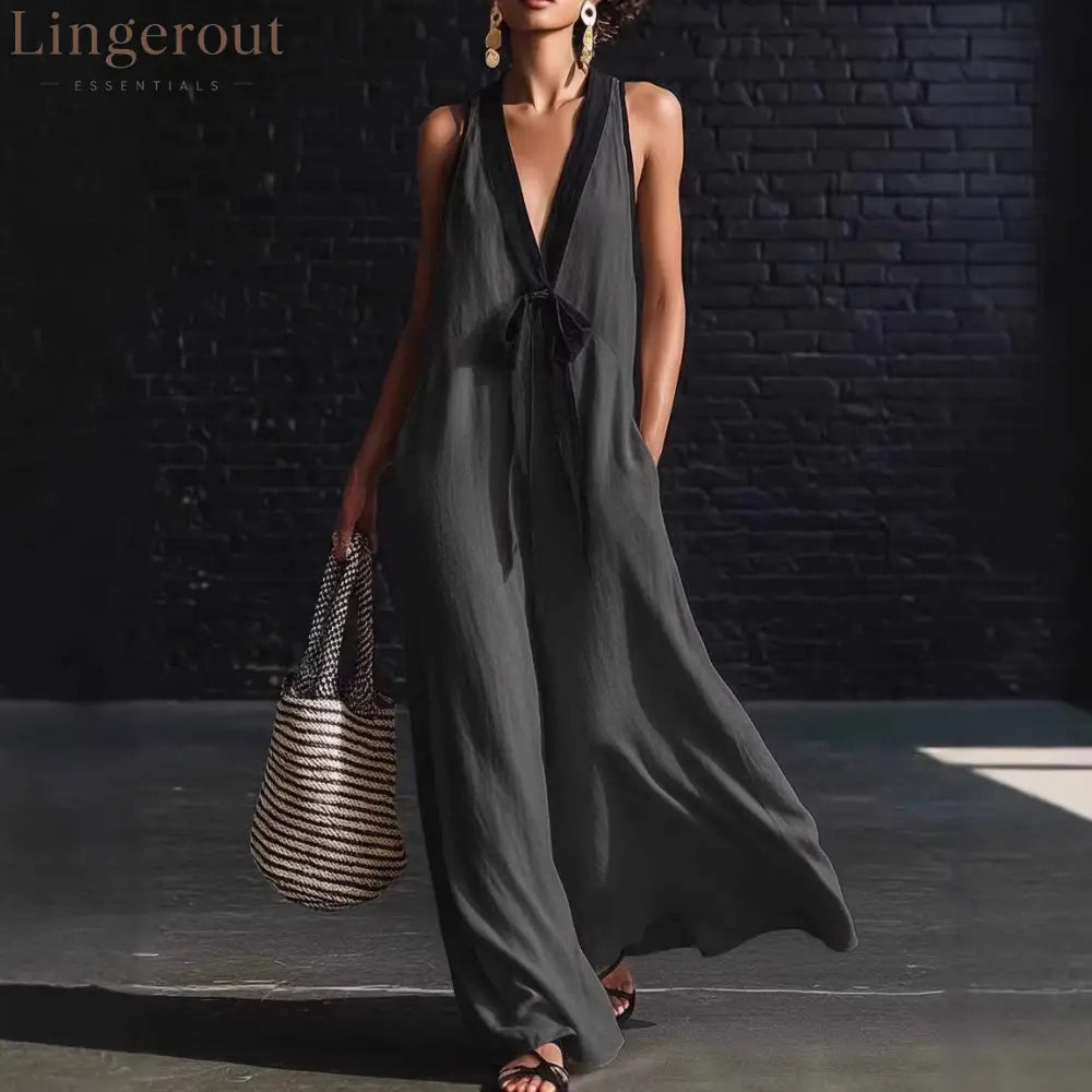 Bohemian Style White And Black Color Blocked Sleeveless V-neck Maxi Dress - Grey / S