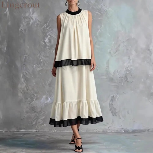 Elegant Black & White Tiered Two-Piece Maxi Set - White / S