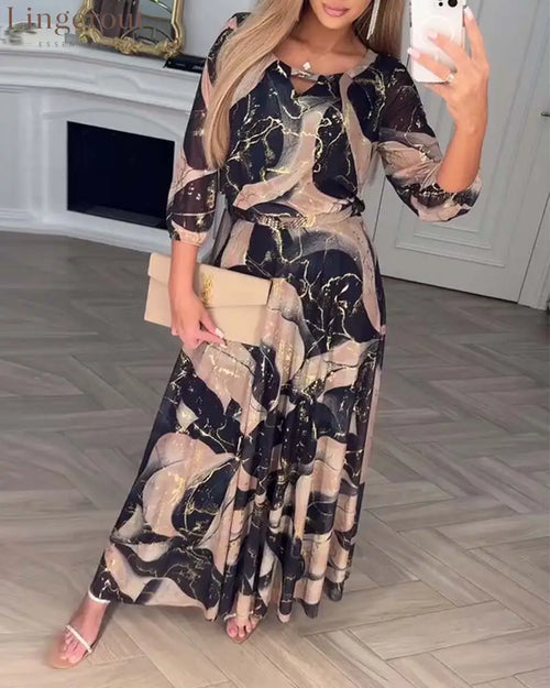 Elegant Three-Quarter Sleeve Printed Waist Dress - Black / S