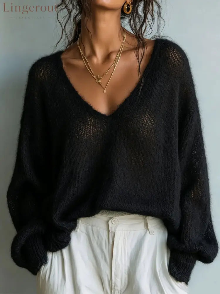 Lightweight Knit V-Neck Relaxed Sweater - Black / S
