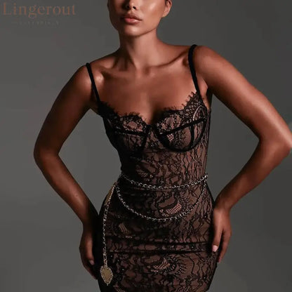Lovely Lace Backless Black Maxi Dress