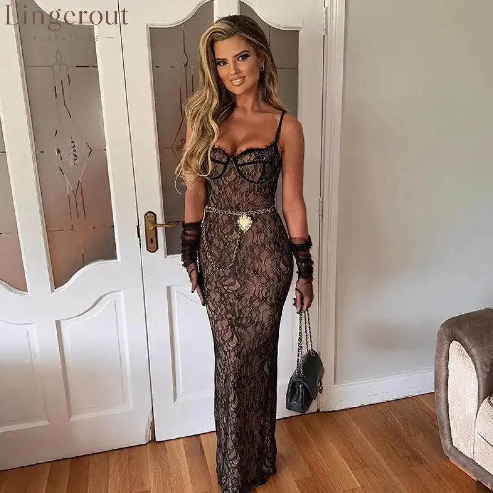 Lovely Lace Backless Black Maxi Dress