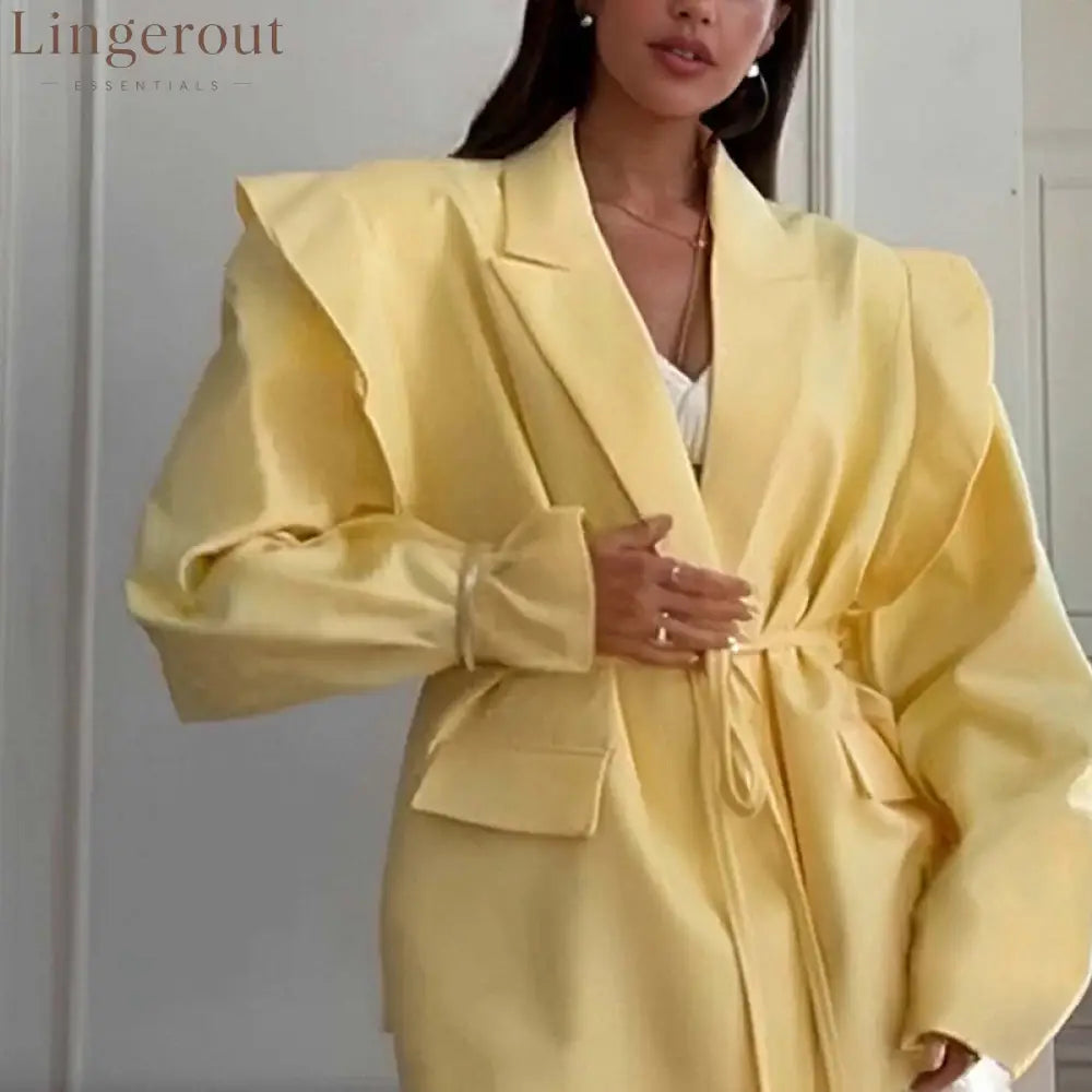 Oversized belted blazer with puff sleeves – Modern and sophisticated elegance - Yellow / S