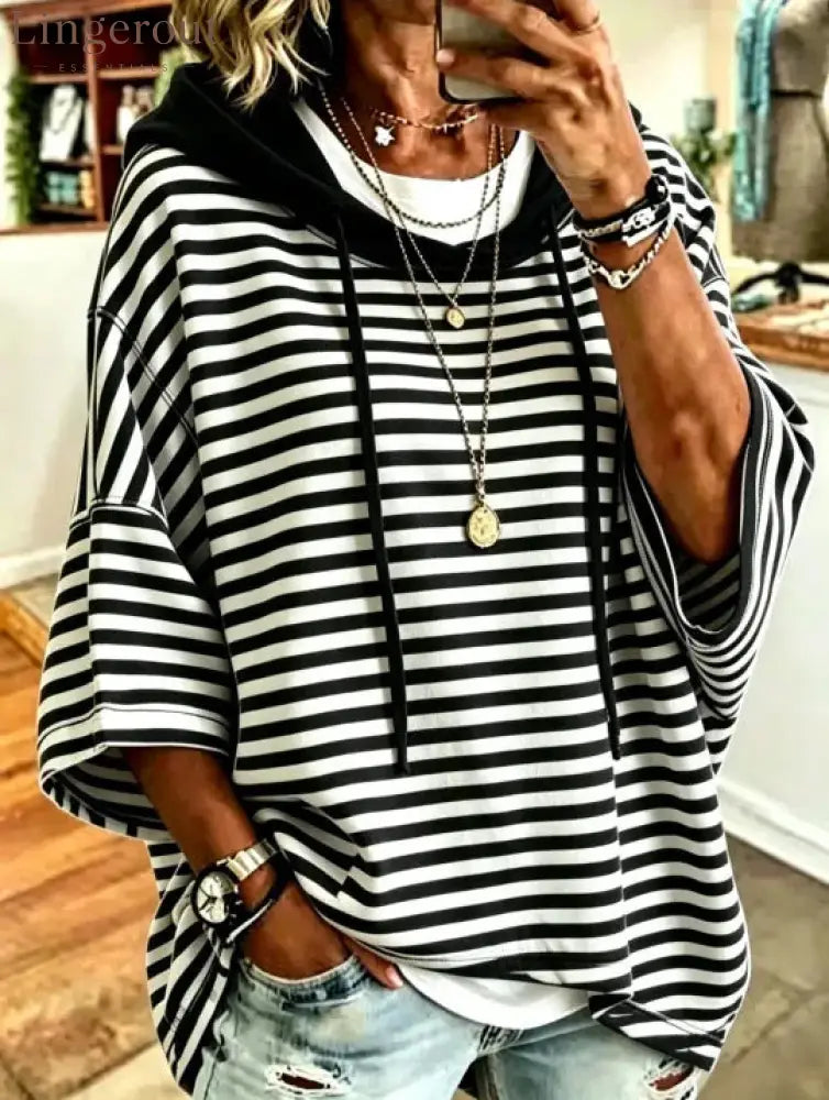 Oversized Striped Hoodie - Black / S