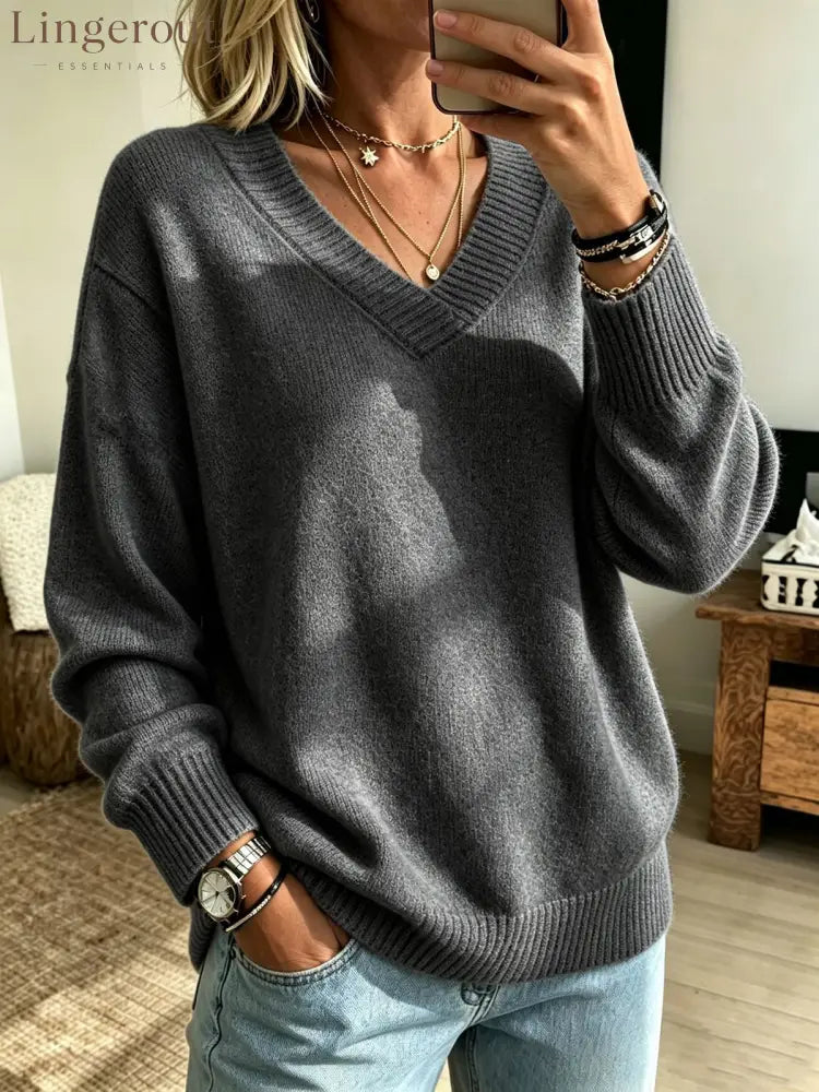 Relaxed V-Neck Long Sleeve Knit Sweater - Dark gray / S