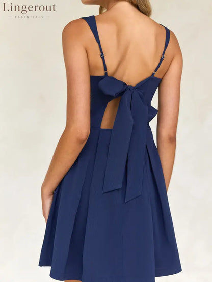 Short Sleeveless Party Dress with Back Bow