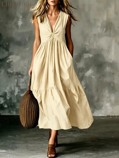 Twist Front V-Neck Sleeveless Pocket Textured Flowy Maxi Dress - Off white / S