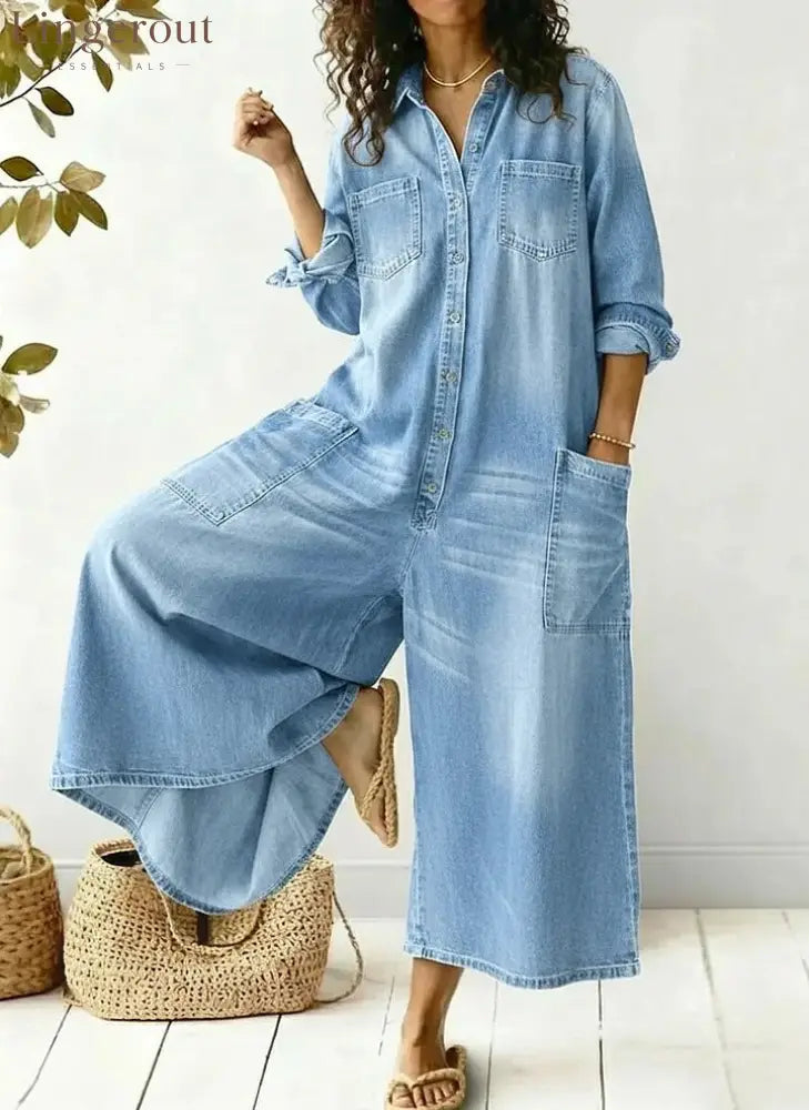 Women’s Cozy And Casual Denim Jumpsuit With Large Front Pockets - Light Blue / S